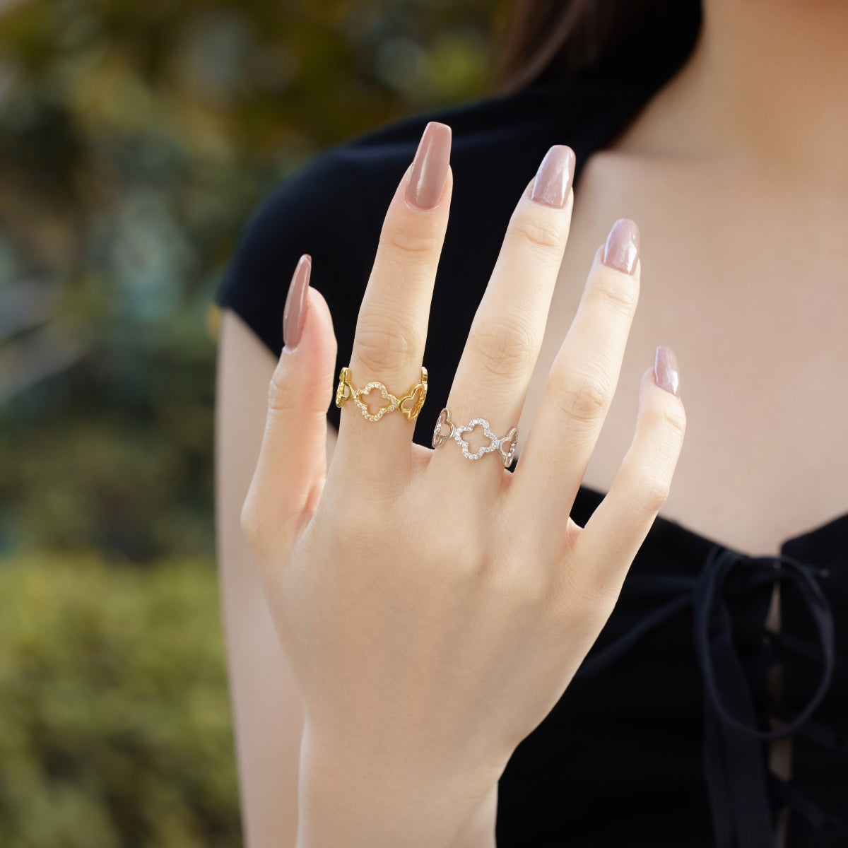 [Regalia jewelry]Hollow Design Four-Leaf Clover Flower Shape Ring