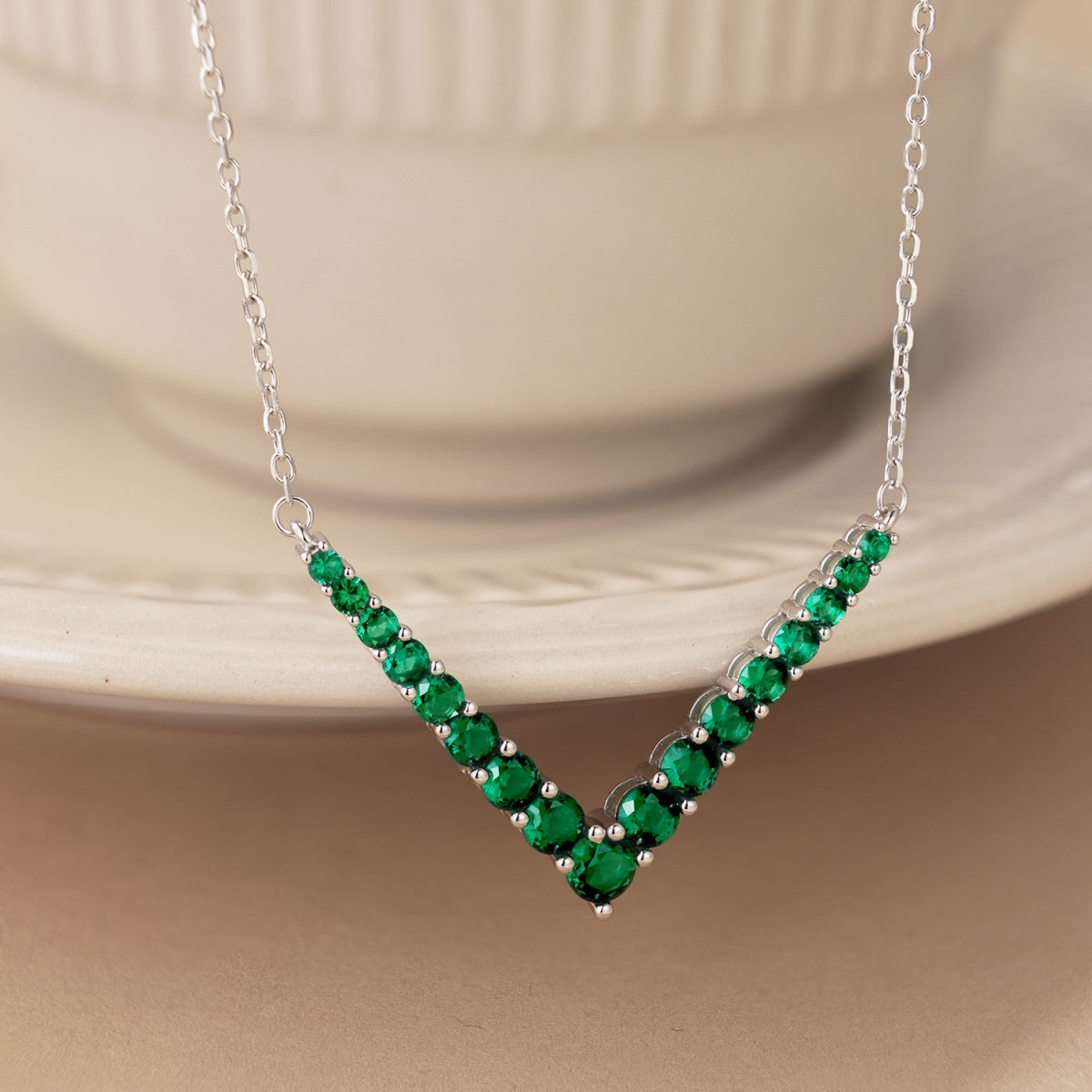 [Regalia jewelry]Ornate Round Cut Necklace
