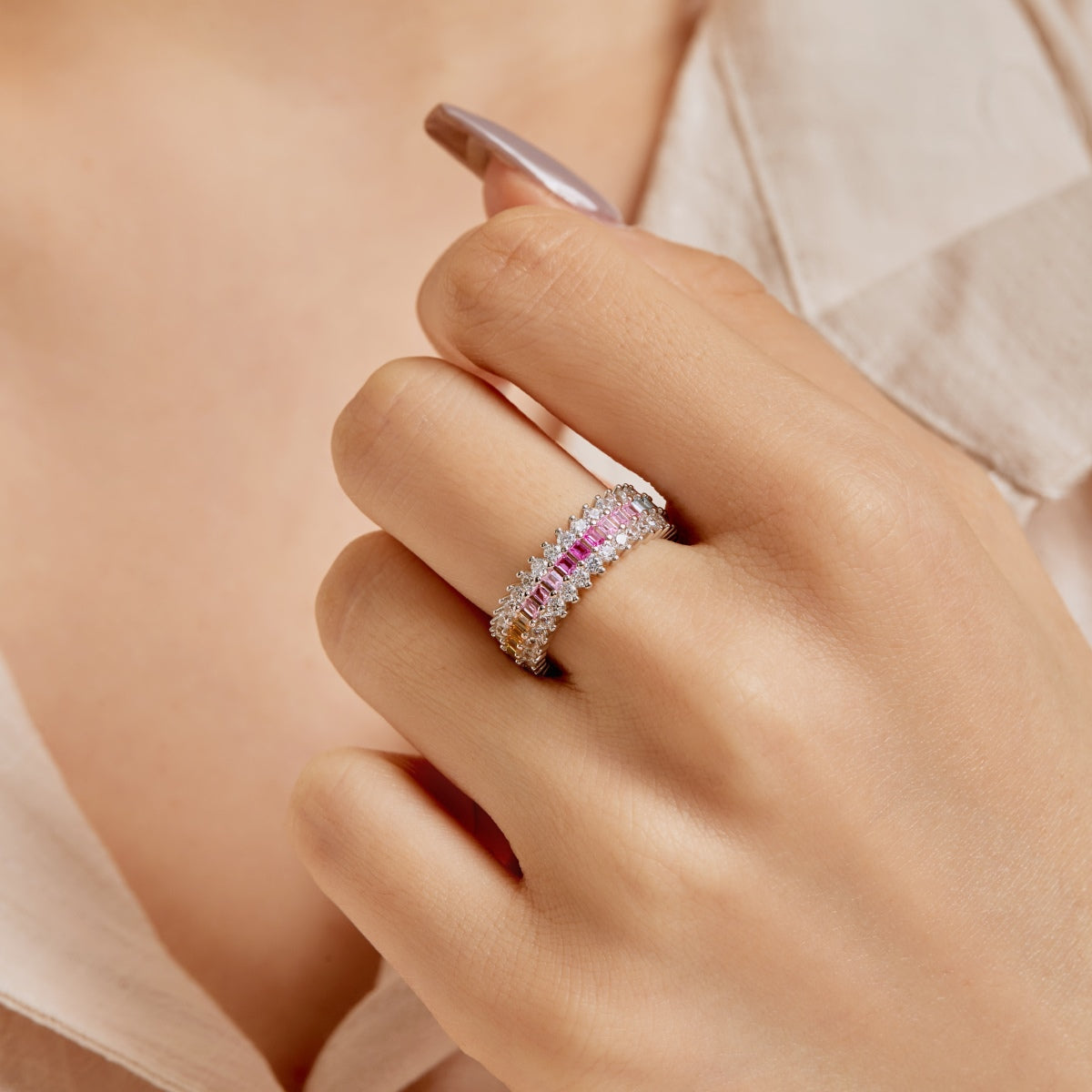 [Regalia jewelry]Ornate Colorful Radiant Cut Daily Ring