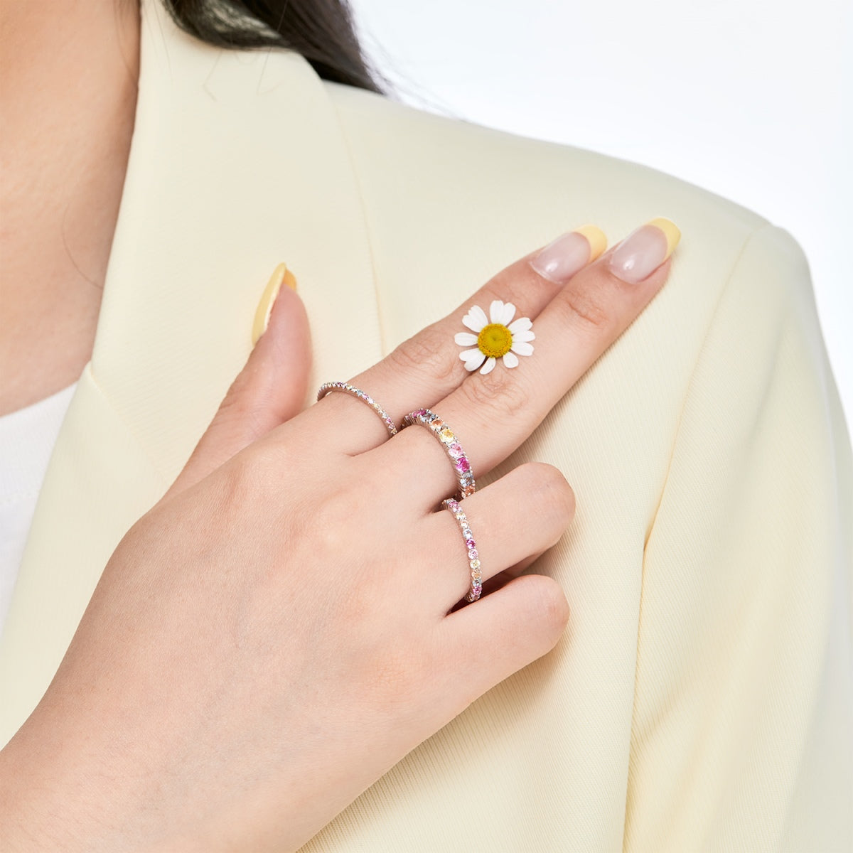 [Regalia jewelry]Ornate Colorful Round Cut Tennis Ring