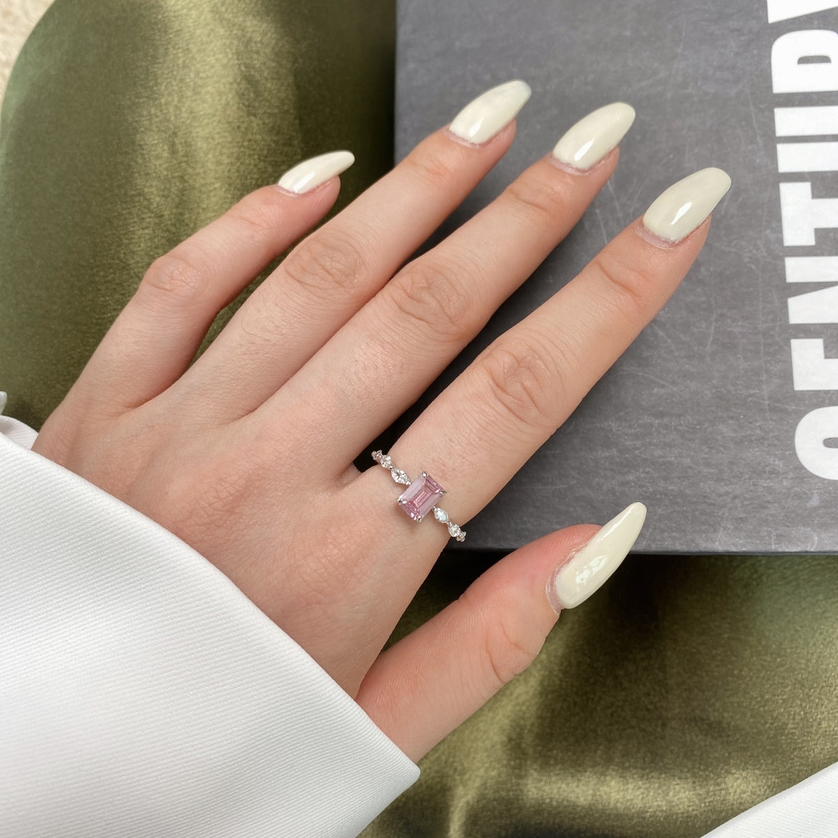 [Regalia jewelry]1.0 Carat Dainty Resplendent Radiant Cut Daily Ring