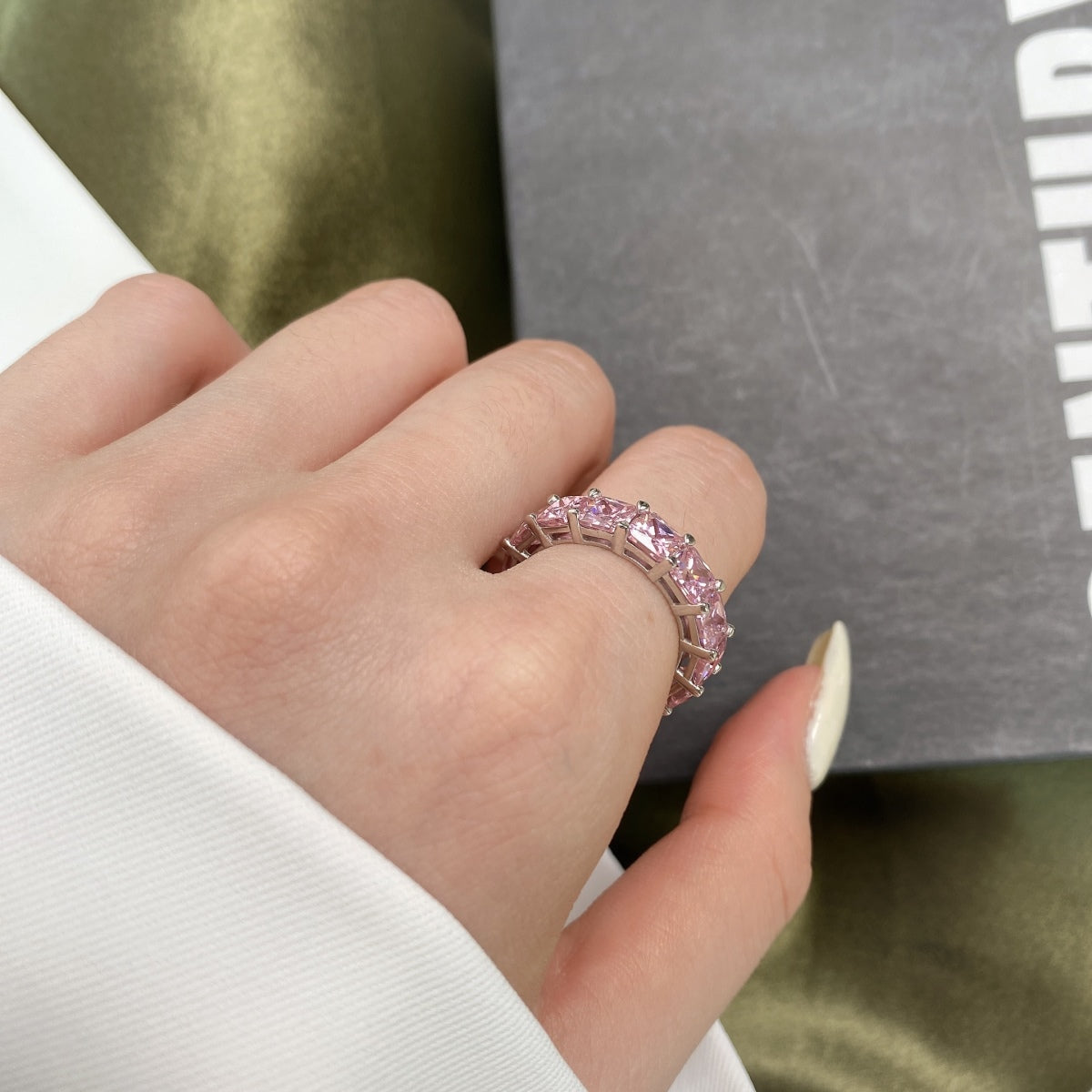 [Regalia jewelry]Elegant Princess Cut Tennis Ring