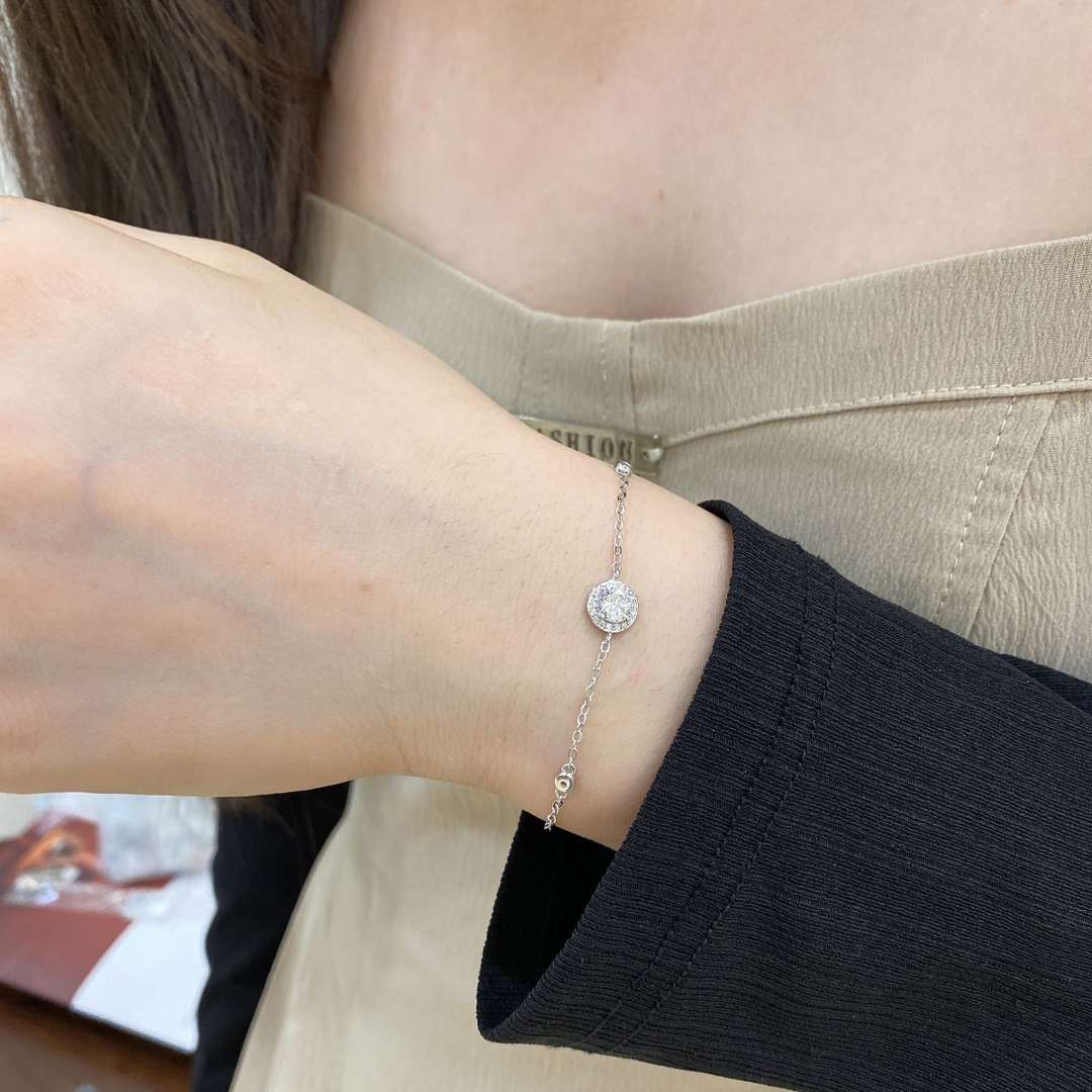 [Regalia jewelry]Dazzling Round Cut Shape Bracelet