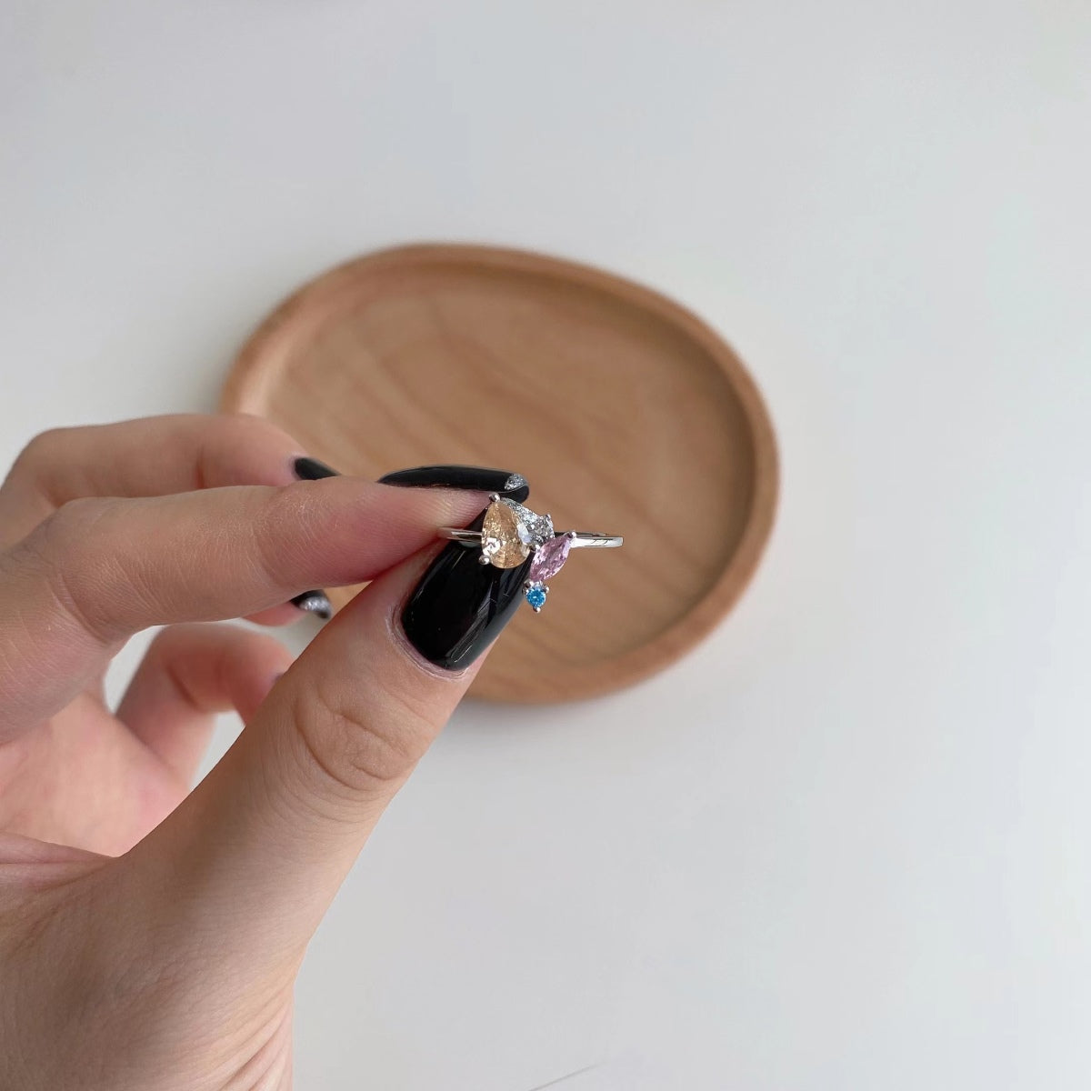 [Regalia jewelry]Radiant Colorful Multi Cut Daily Ring