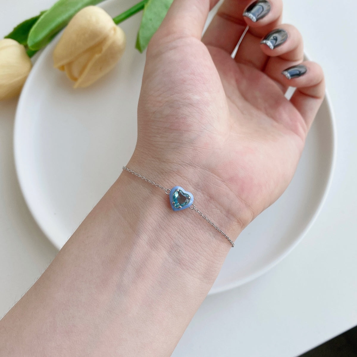[Regalia jewelry]Sparkling Romantic Heart Shape Lover Bracelet