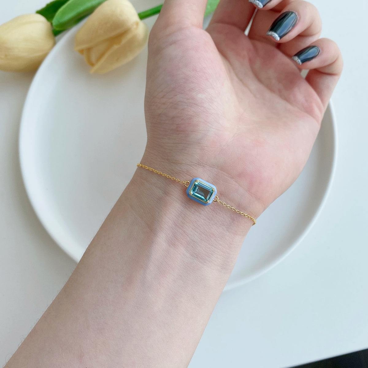 [Regalia jewelry]2.0 Carat Sparkling Colorful Emerald Cut Daily Bracelet