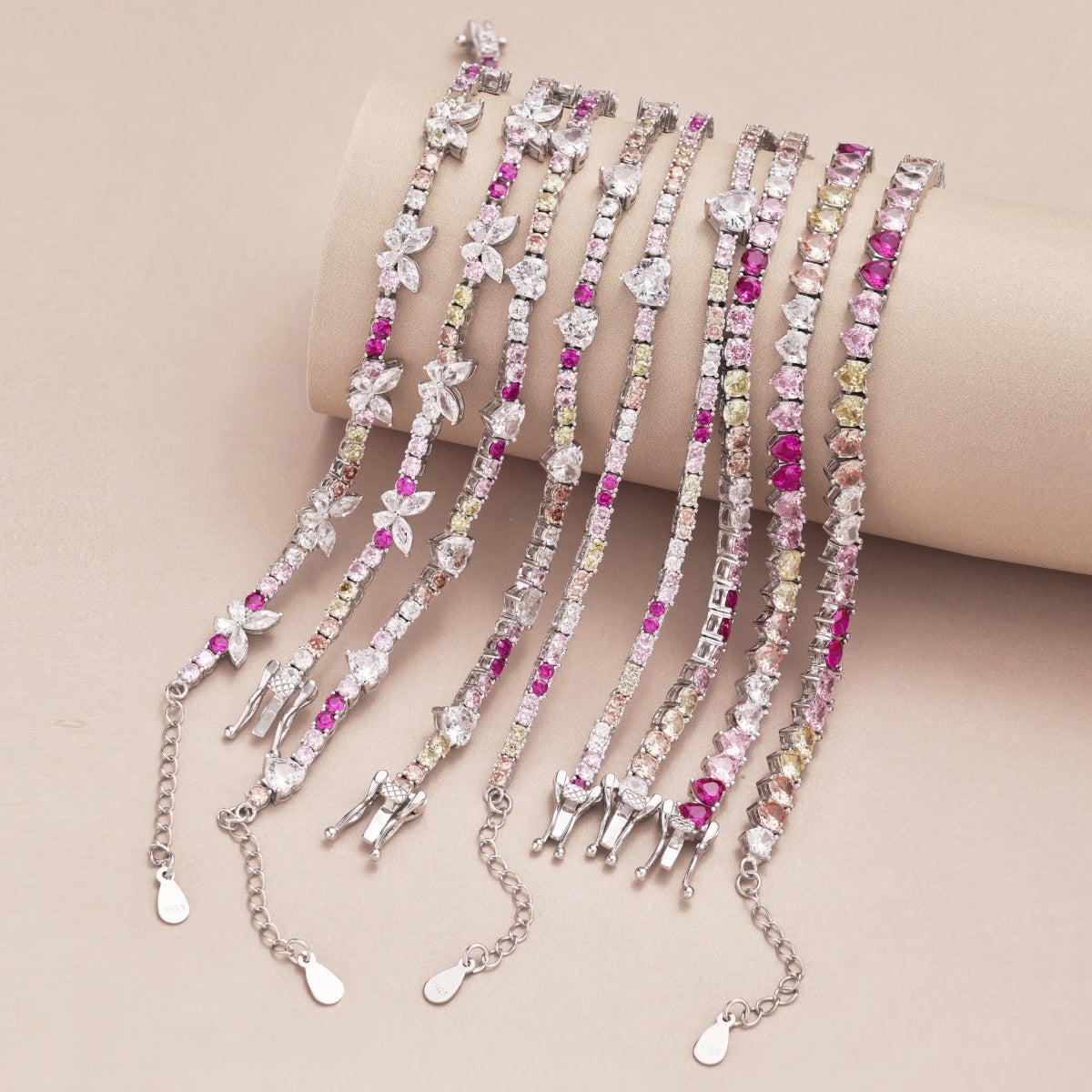 [Regalia jewelry]Sparkling Colorful Full Heart Tennis Necklace
