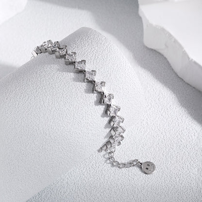 [Regalia jewelry]0.5 Carat Ornate Princess Cut Daily Bracelet