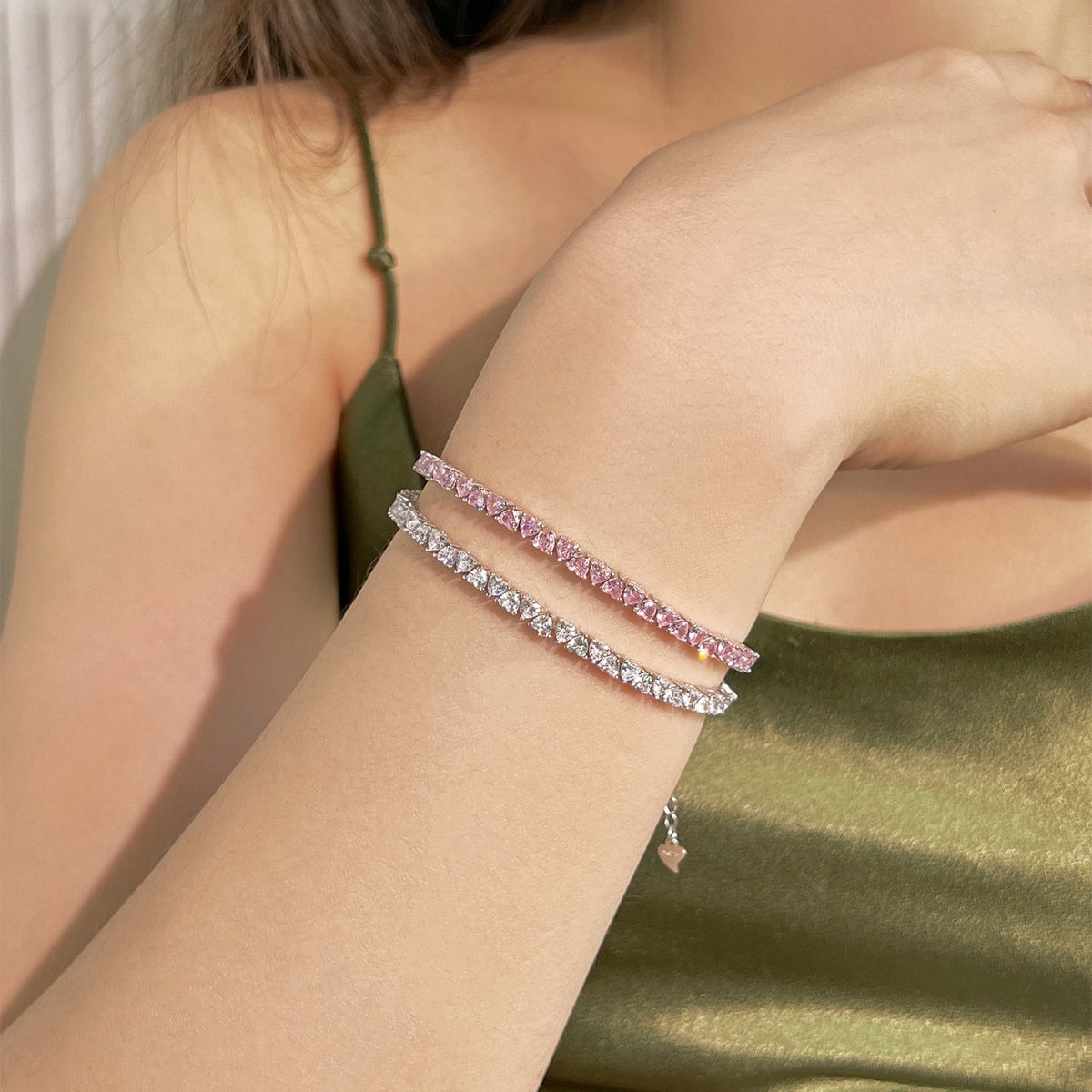 [Regalia jewelry]Dazzling Romantic Heart Shape Lover Bracelet