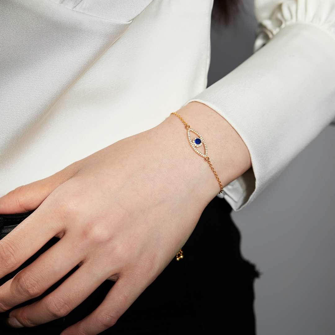 [Regalia jewelry]Devil's Eye Hollow Design Bracelet