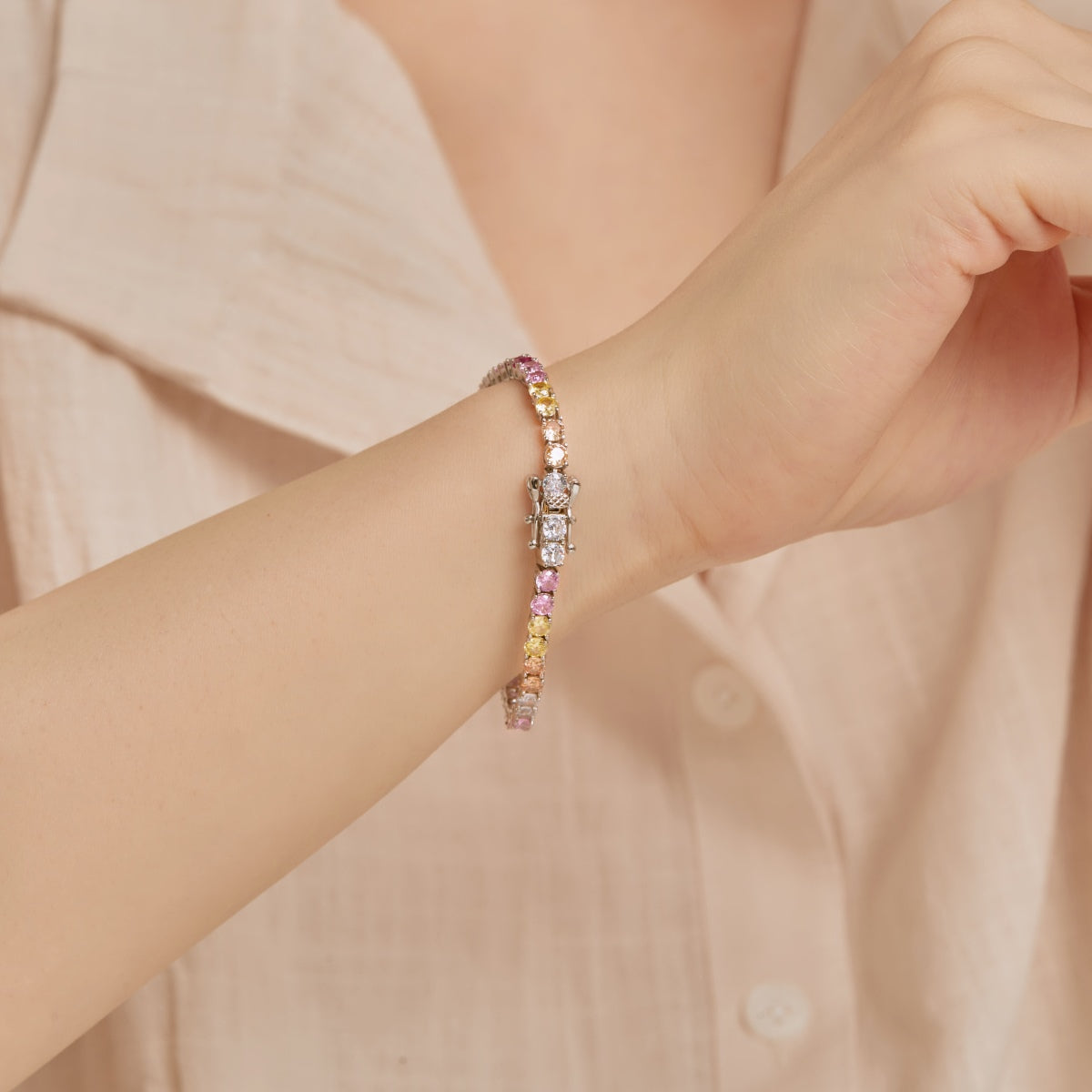 [Regalia jewelry]Radiant Colorful Round Cut Tennis Bracelet