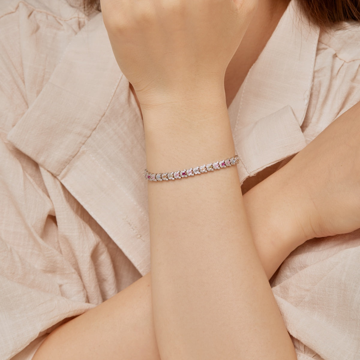 [Regalia jewelry]Delicate Colorful Multi Cut Daily Bracelet