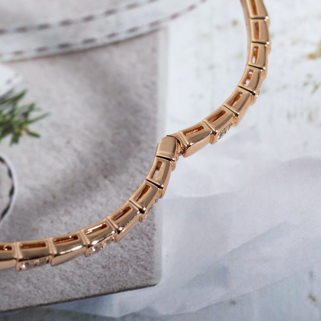[Regalia jewelry]SERPENTI SMALL BRACELET PINK GOLD DIAMOND
