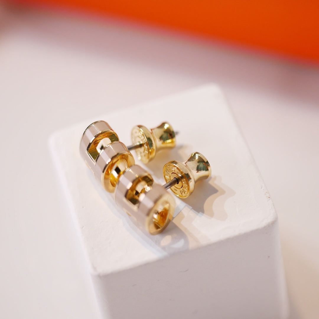 [Regalia jewelry]MINI POP H GOLD EARRINGS GREY