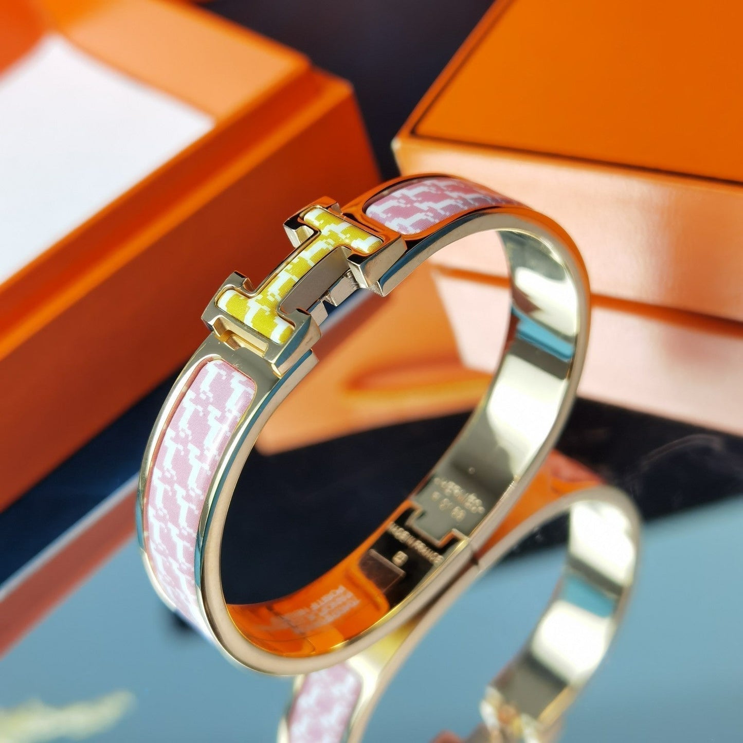 [Regalia jewelry]H HORSE BRACELET 12MM