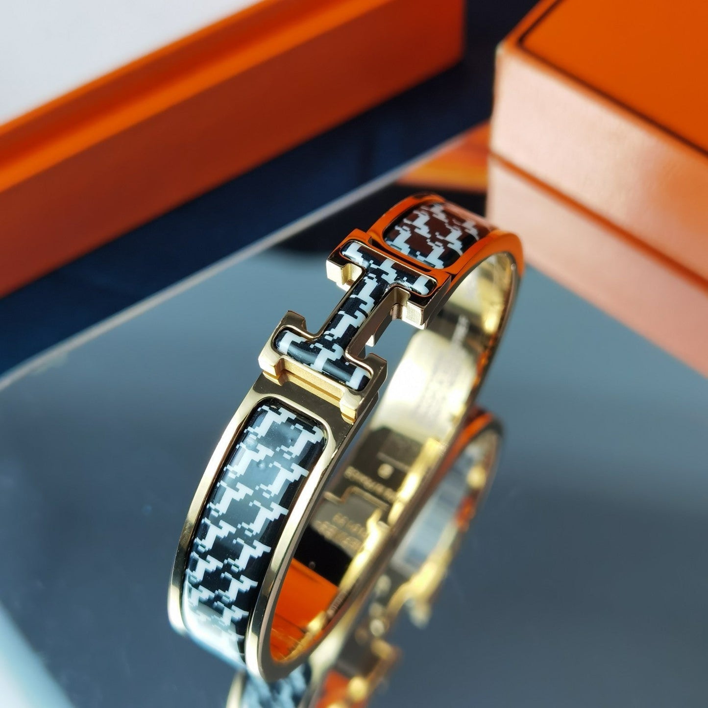 [Regalia jewelry]H HORSE BRACELET 12MM