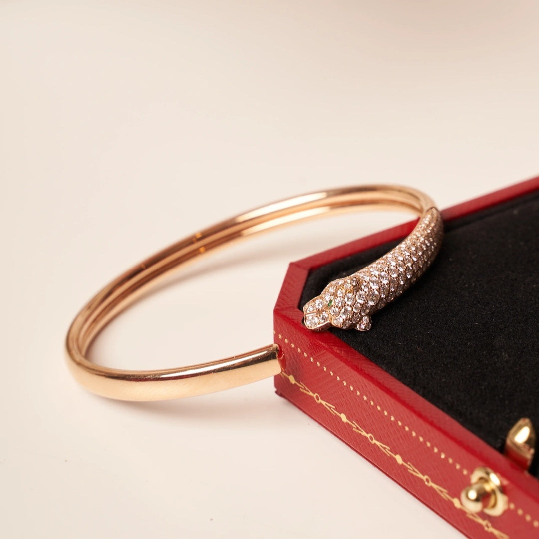 [Regalia jewelry]PANTHERE ROSE GOLD DIAMOND OPEN BRACELET