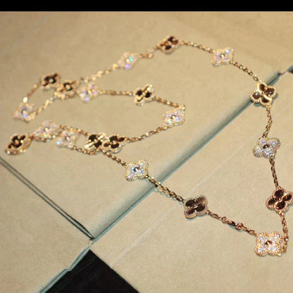 [Regalia jewelry]CLOVER 20 MOTIFS LASER DIAMOND NECKLACE
