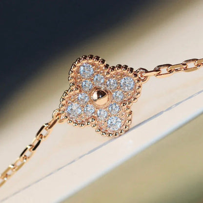 [Regalia jewelry]CLOVER 20 MOTIFS LASER DIAMOND NECKLACE