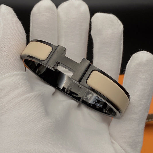 [Regalia jewelry]H BRACELET 12MM BLACK BEIGE CERAMIC