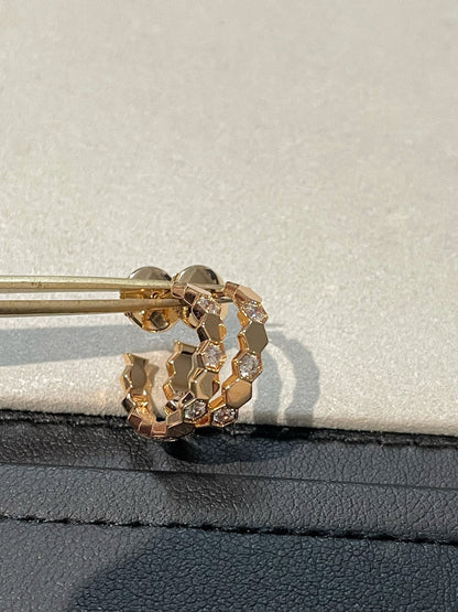 [Regalia jewelry]Hollow Design Four-Leaf Clover Flower Shape Ring