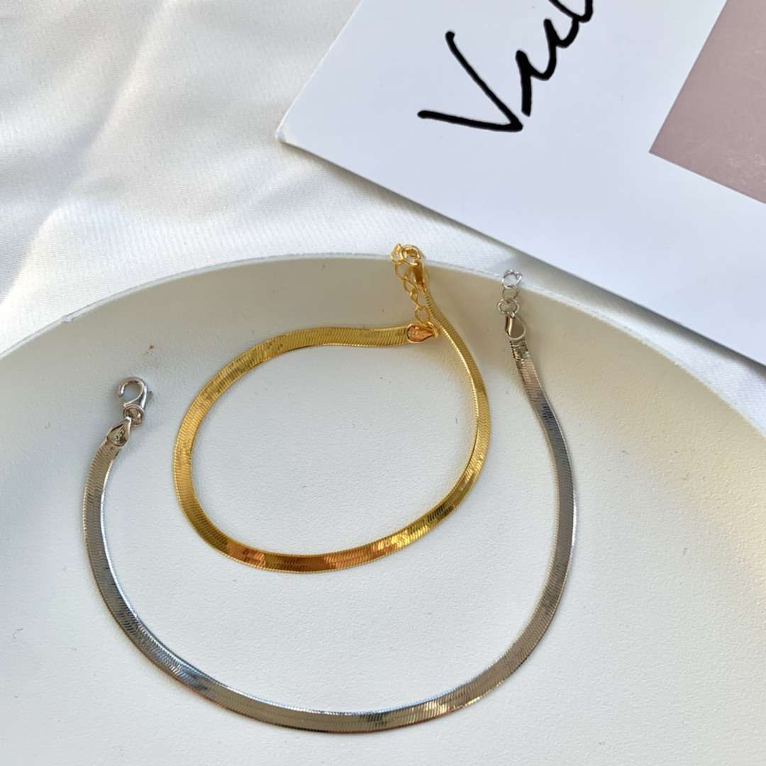 [Regalia jewelry]Flat Snake Bone Chain Blade Necklace