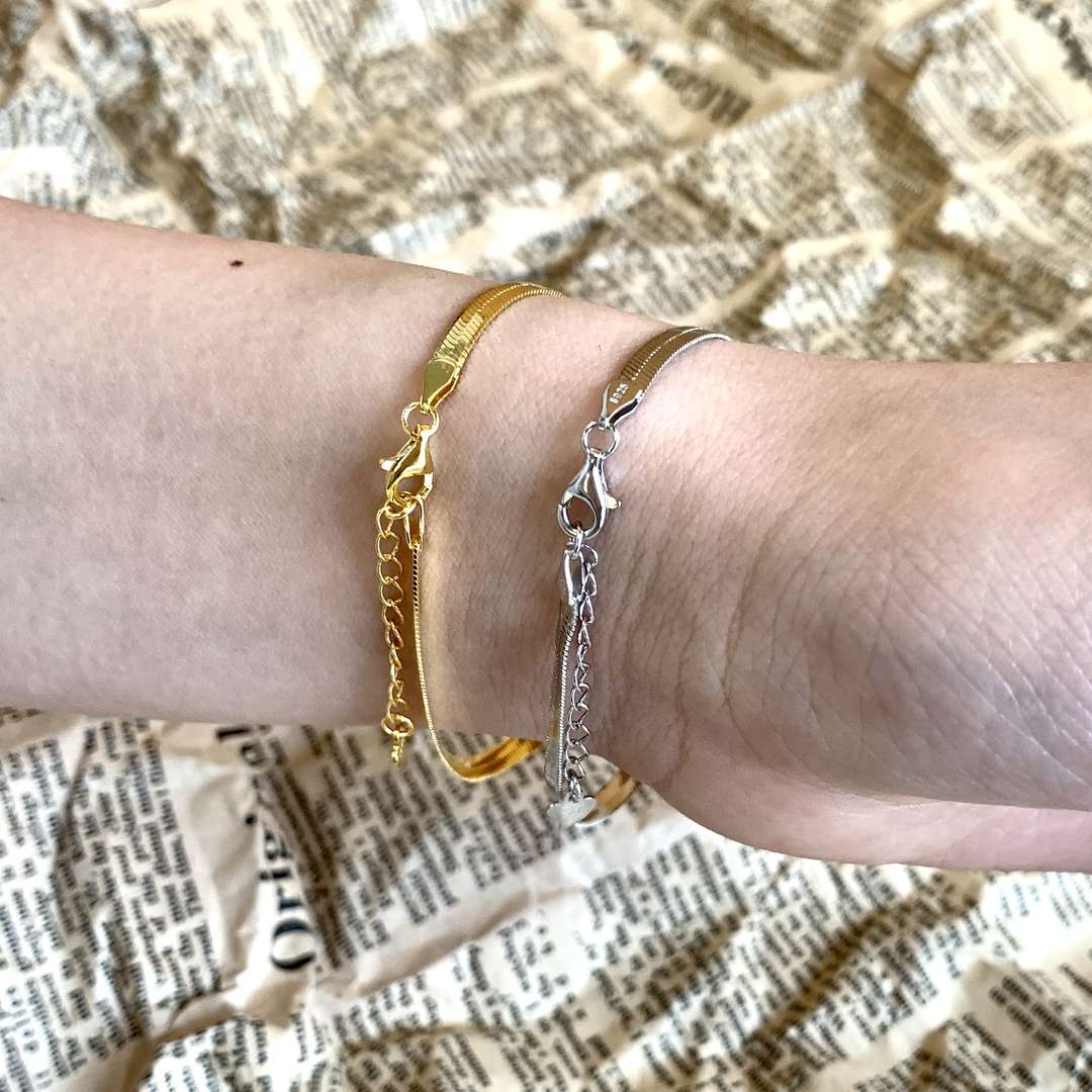 [Regalia jewelry]Flat Snake Bone Chain Blade Necklace