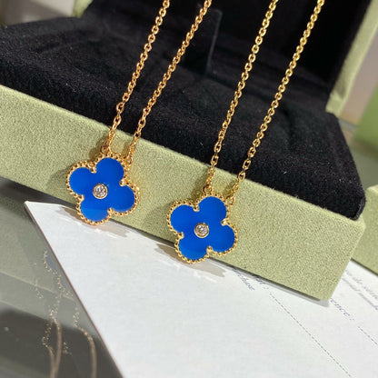 [Regalia jewelry]CLOVER 15MM DIAMOND AND BLUE AGATE NECKLACE