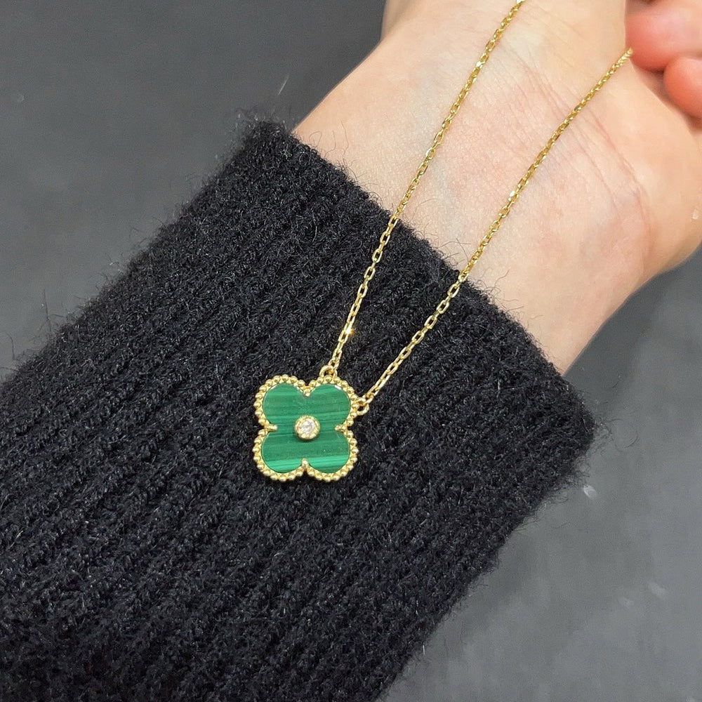 [Regalia jewelry]CLOVER 15MM DIAMOND TURQUOISE NECKLACE