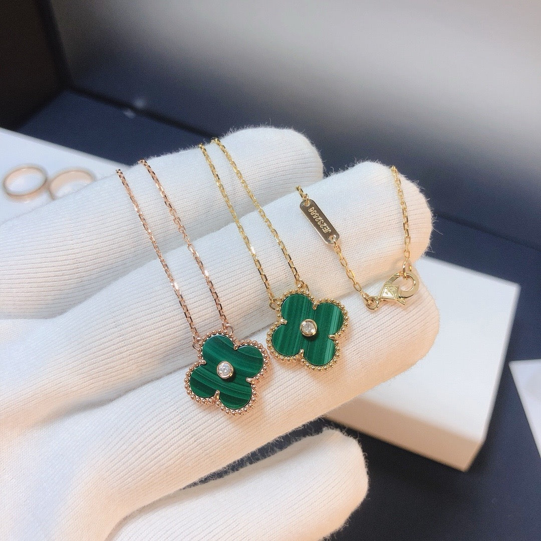 [Regalia jewelry]CLOVER 15MM DIAMOND TURQUOISE NECKLACE