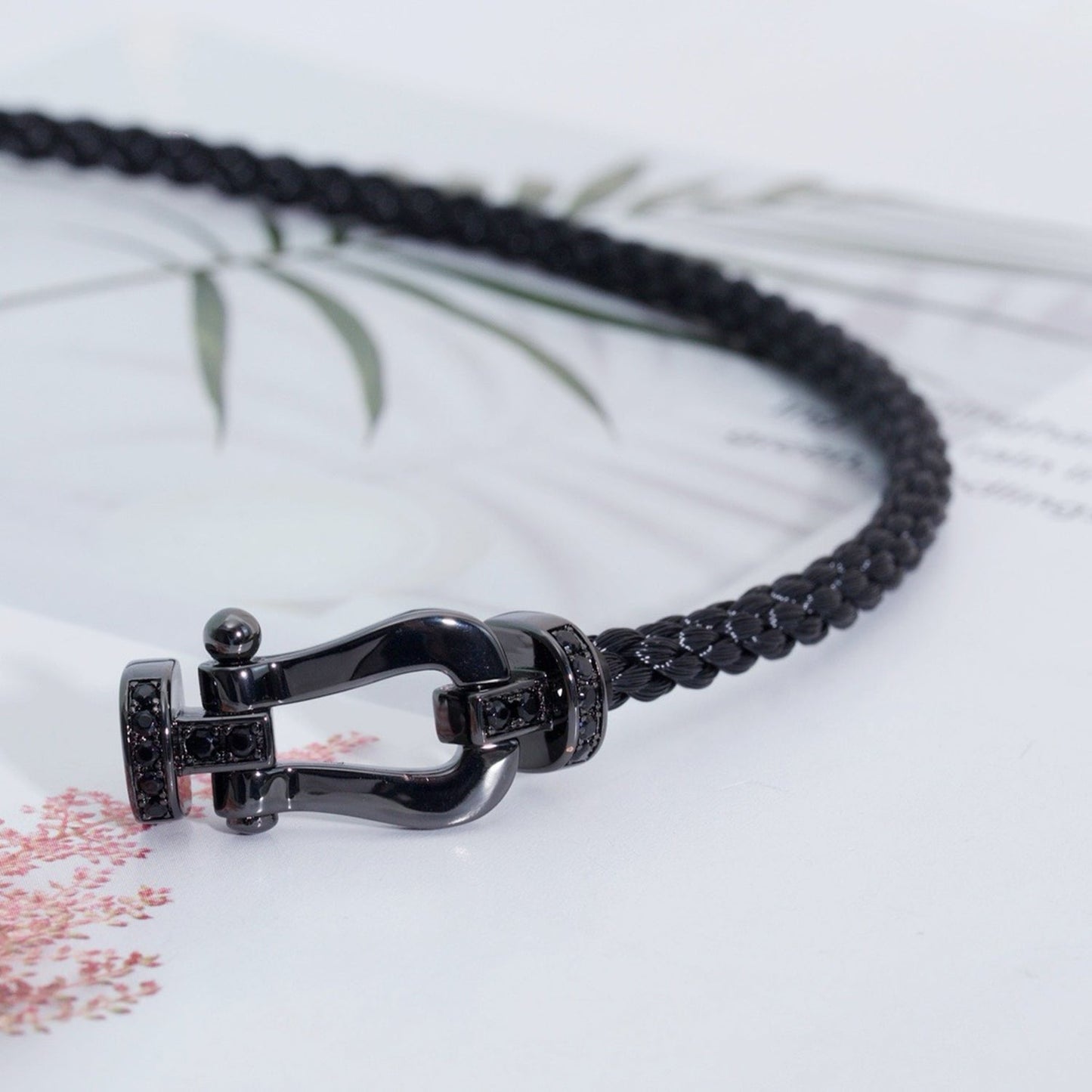 [Regalia jewelry]FORCE LARGE SERIES HORSESHOE BLACK SAMURAI BRACELET