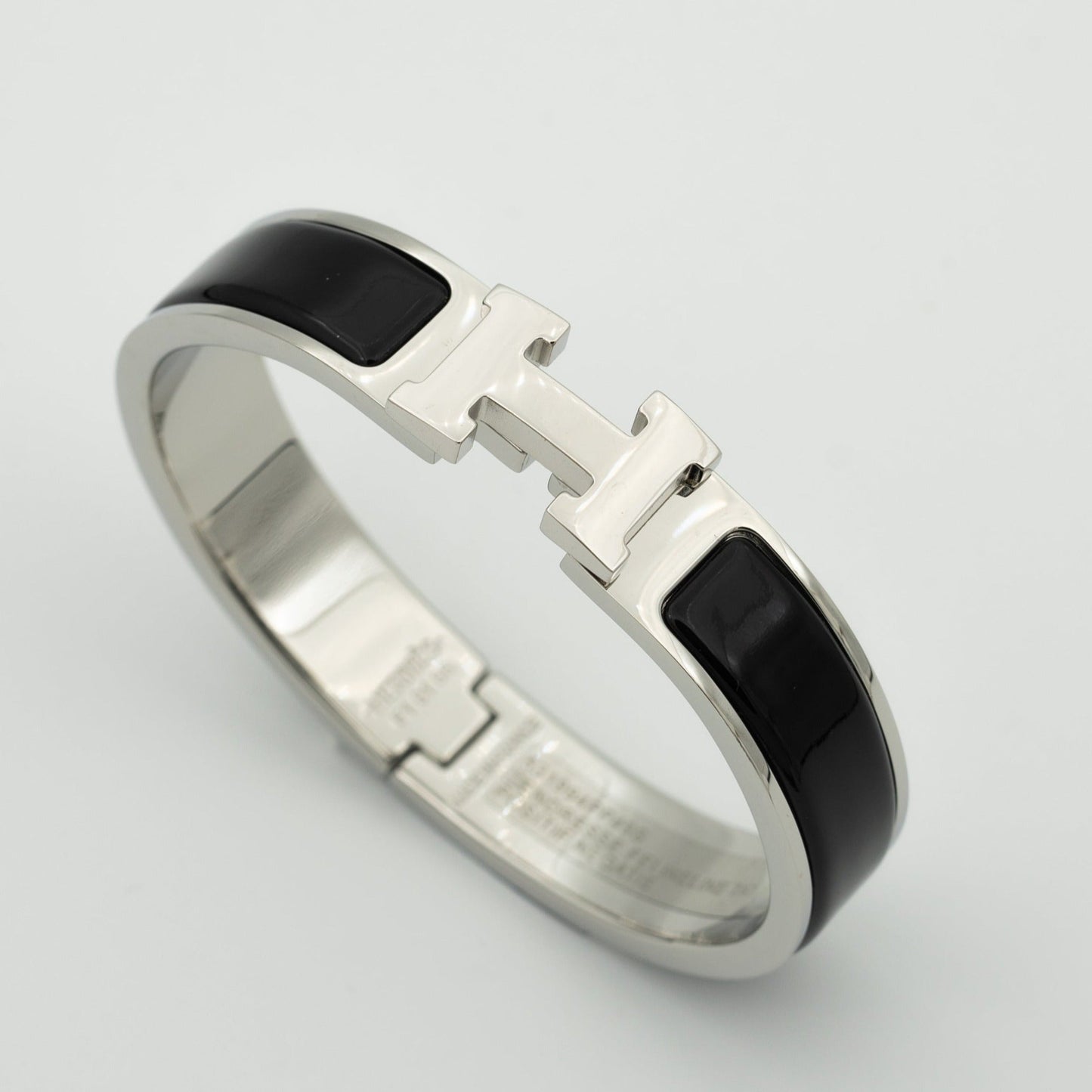 [Regalia jewelry]H BLACK BRACELET