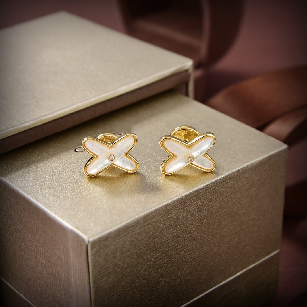 [Regalia jewelry]JEUX DE WHITE MOP GOLD DIAMOND EARRINGS