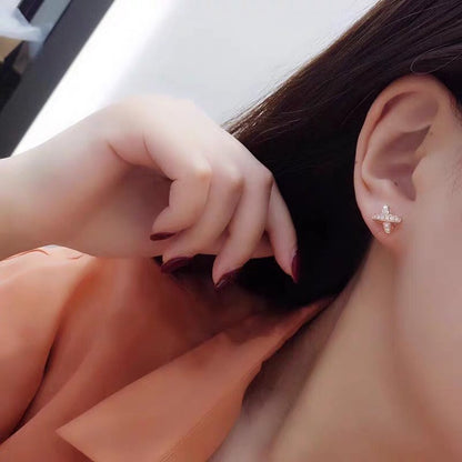 [Regalia jewelry]JEUX DE GOLD DIAMOND EARRINGS