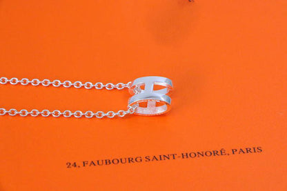 [Regalia jewelry]HM NECKLACE H LETTER OVAL SERIES