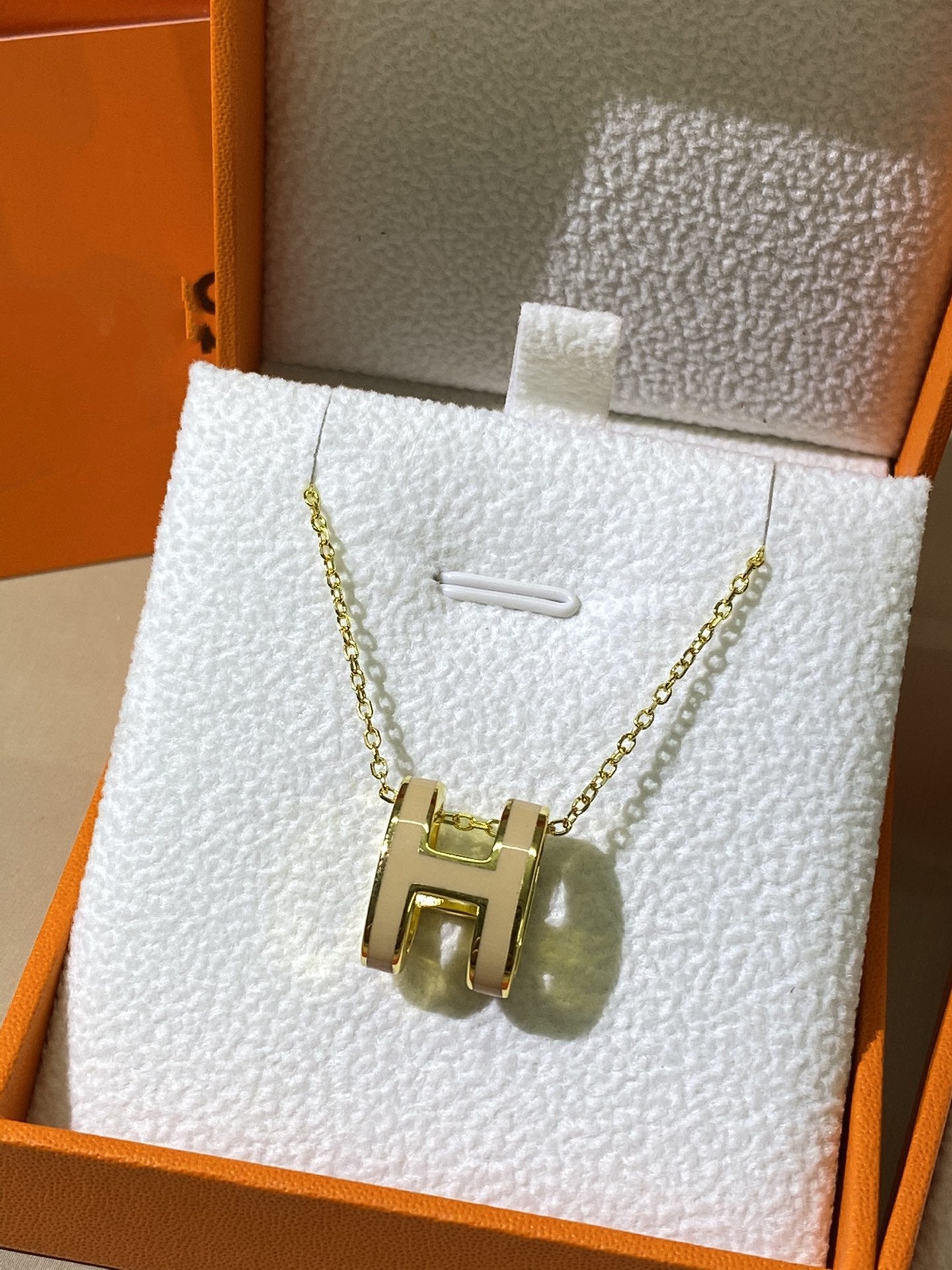 [Regalia jewelry]HM CLIC YELLOW ENAMEL GOLD NECKLACE