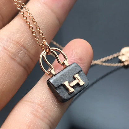 [Regalia jewelry]WOMEN'S HM AMULETTES CONSTANCE PENDANT NECKLACE