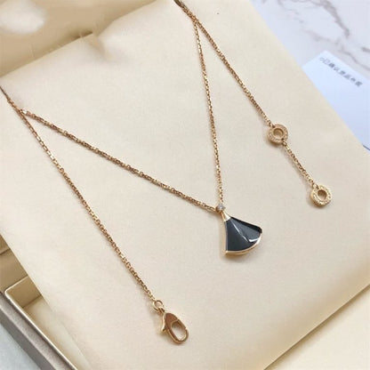 [Regalia jewelry]DREAM NECKLACE ONYX 1 DIAMOND